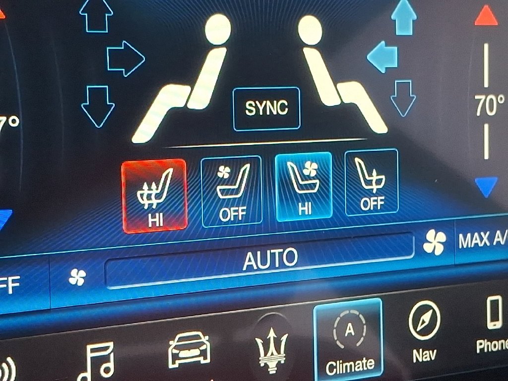 Used 2019 White Maserati S Q4 image 27