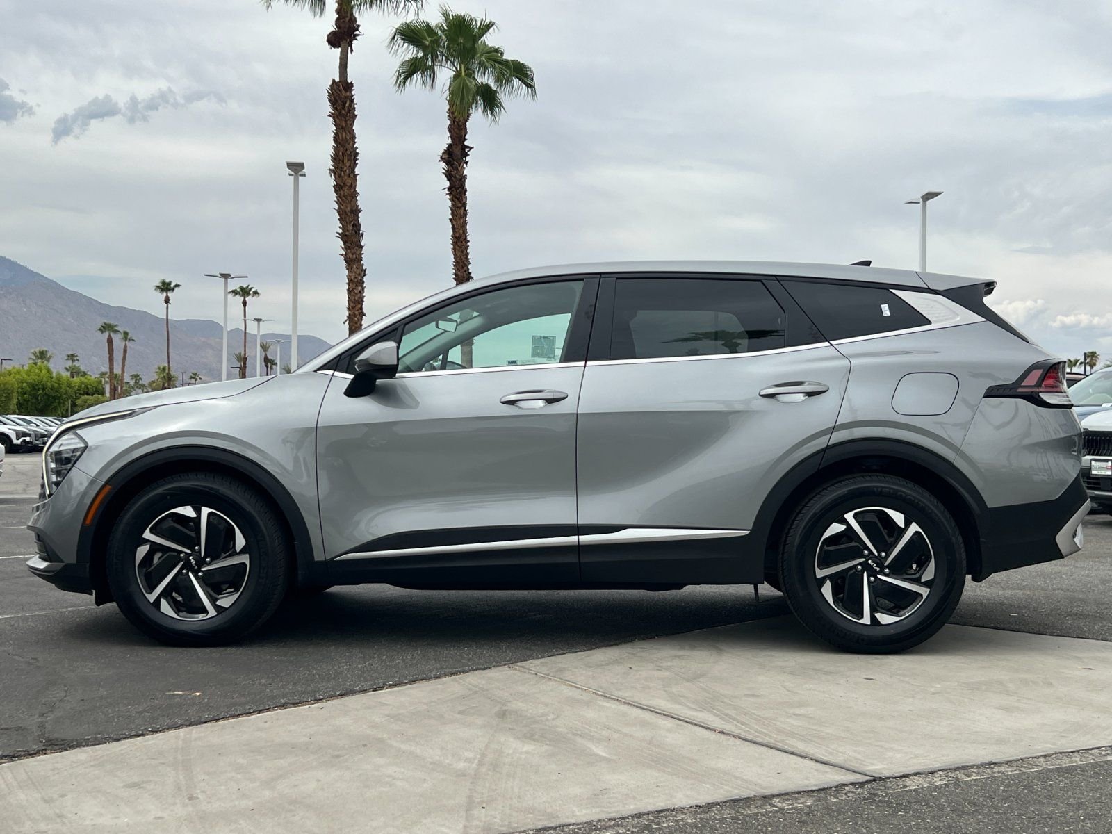 Certified Used 2024 Gray Kia LX image 6