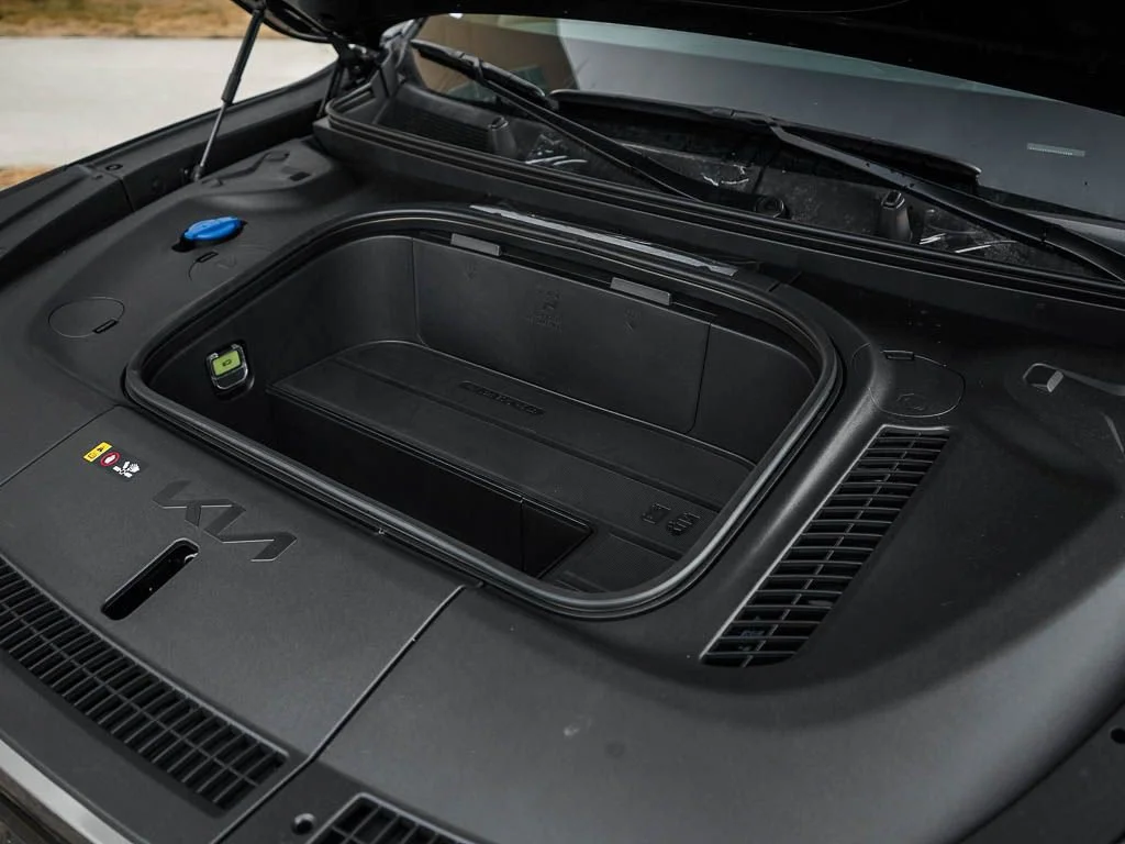 New 2026 Ebony Black Kia GT-Line AWD image 7