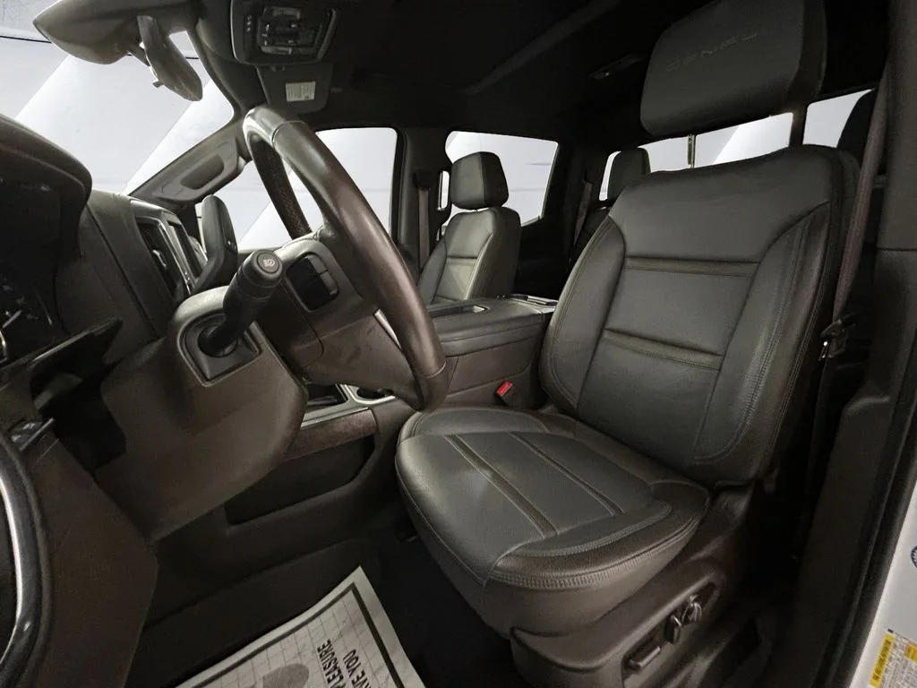 Used 2020 White GMC Denali image 8