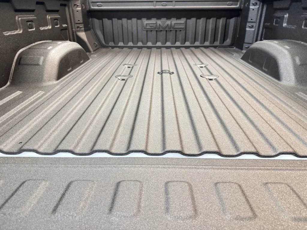 New 2026 Glacier White Tricoat GMC SLT image 8