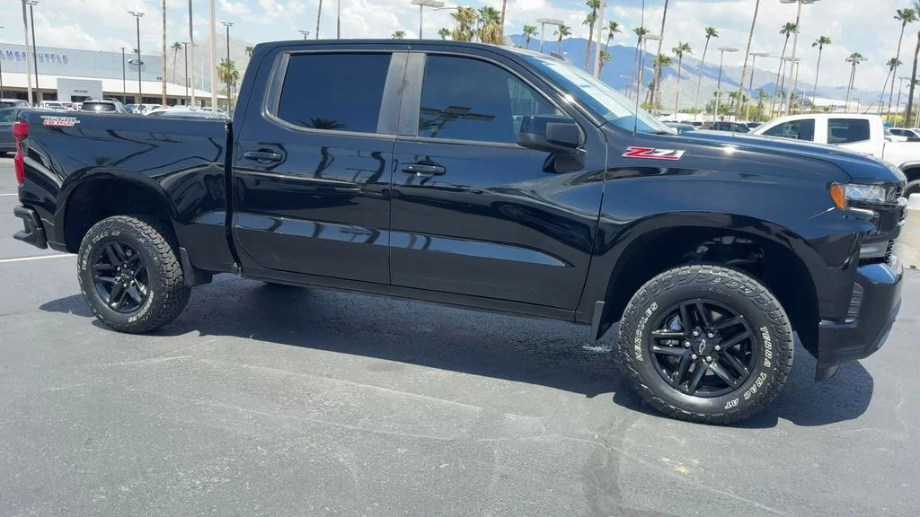 Used 2021 Black Chevrolet LT Trail Boss image 3
