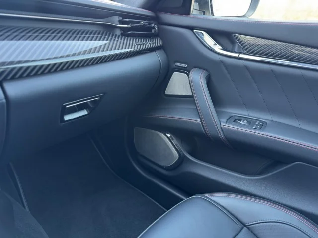 2024 Maserati Quattroporte Modena Ultima - Photo 32