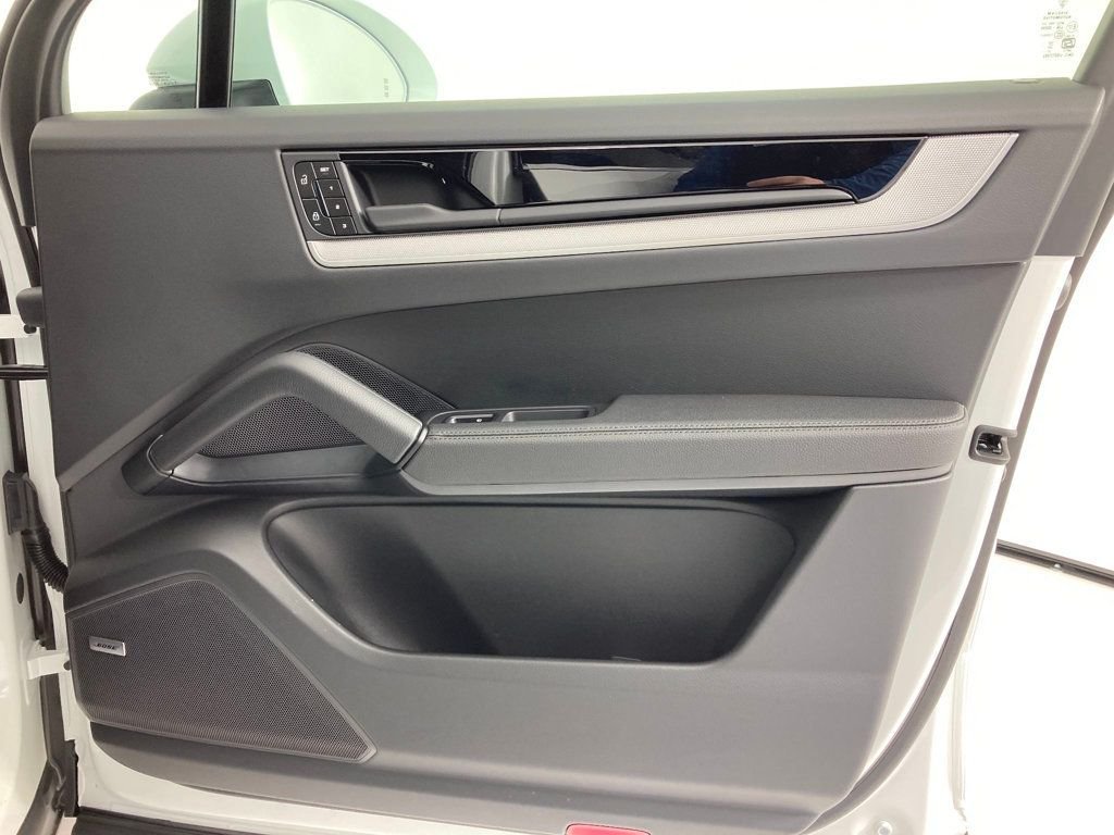 2026 Porsche Cayenne Base - Photo 19