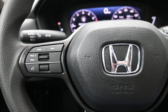 New 2026 Platinum White Pearl Honda SE image 18