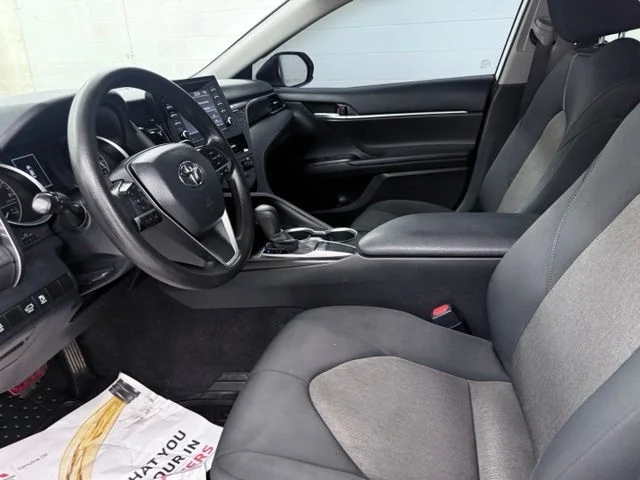 Used 2024 White Toyota LE image 17