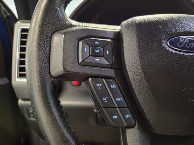 Used 2016 Blue Ford XLT image 25