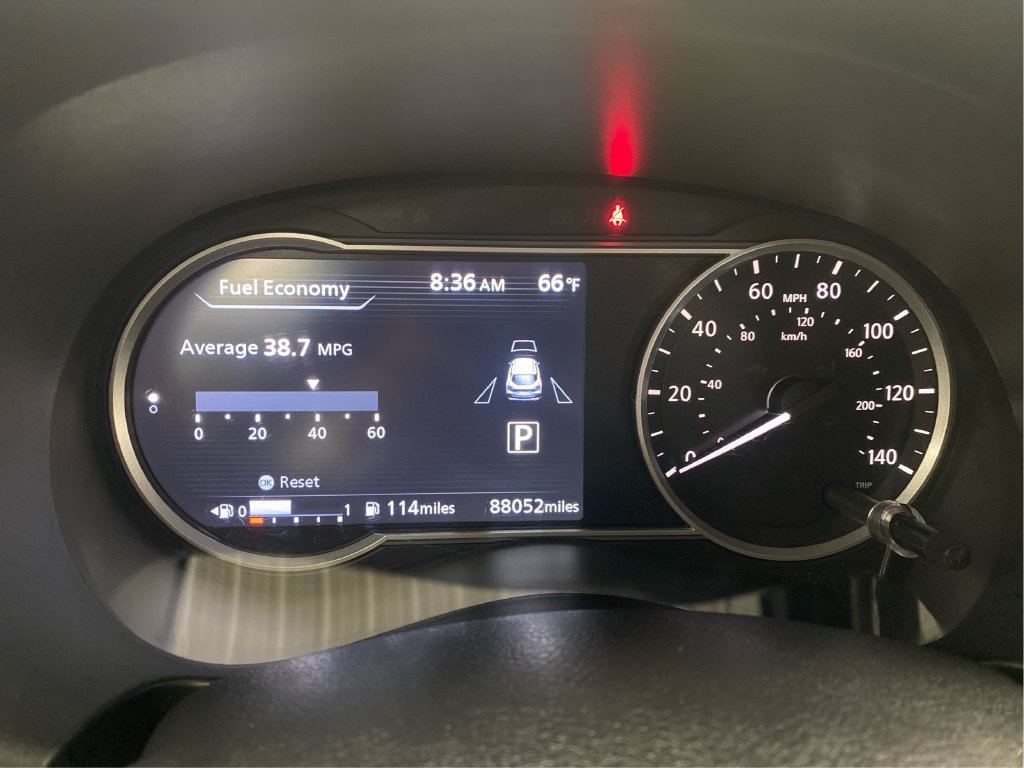 Used 2020 Red Nissan SR image 11