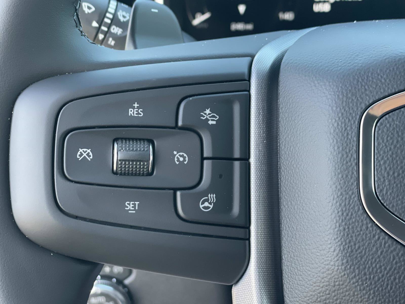 2026 GMC Sierra 1500 SLT - Photo 11