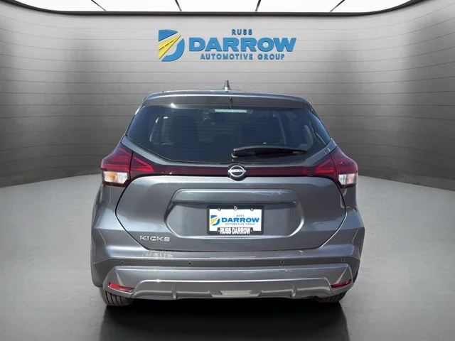 Used 2025 Gray Nissan S image 4