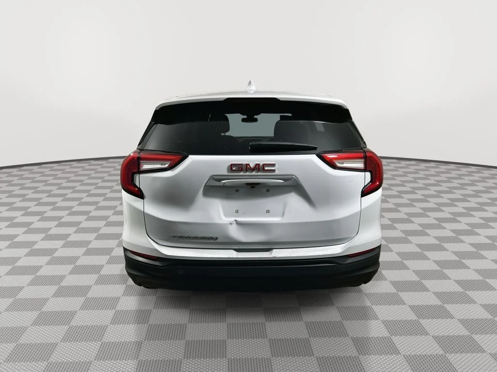 2024 GMC Terrain SLE - Photo 7
