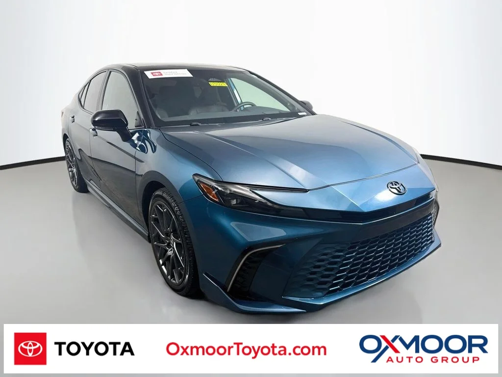 Certified Used 2025 Blu Toyota XSE image 1