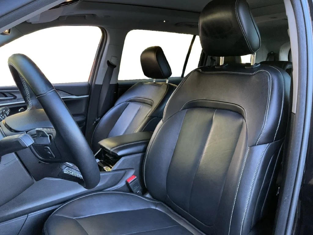 Used 2022 Black Jeep Limited image 28