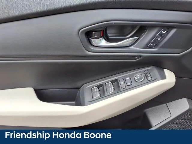 Used 2025 Gray Honda EX-L image 18