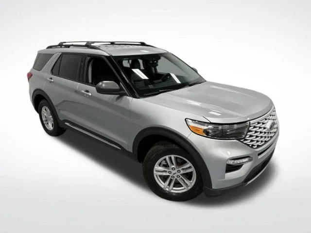 Used 2024 Silver Ford XLT image 33