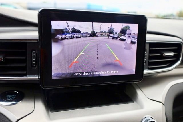 Used 2022 Gray Ford XLT image 5