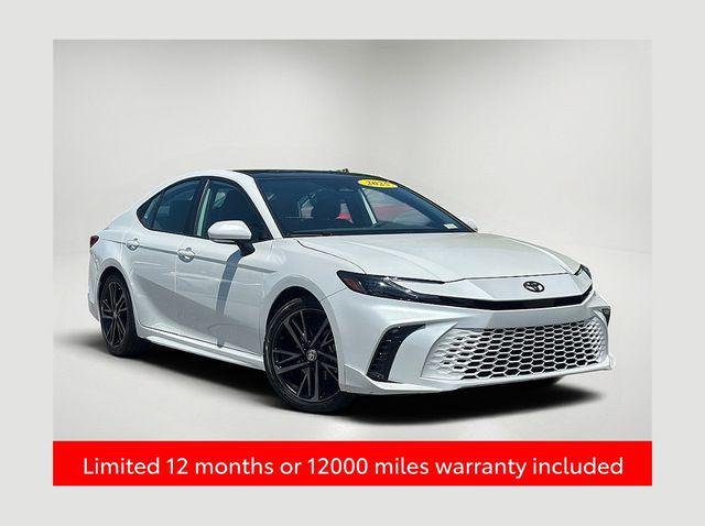 Certified Used 2025 WIND CHILL PEARL Toyota  image 1