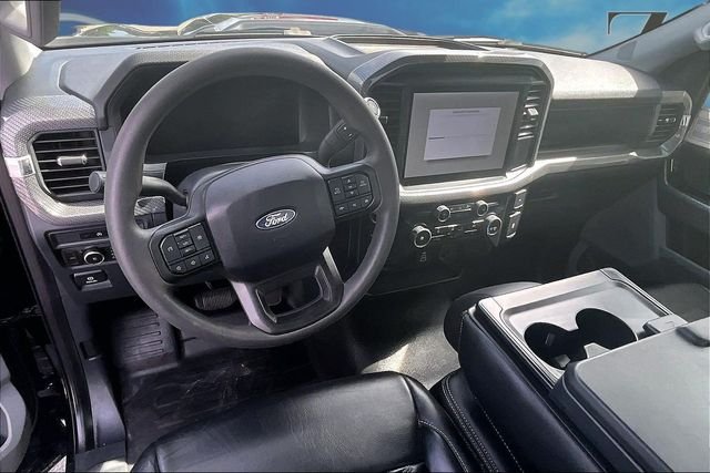 Used 2025 Black Metallic Ford XL image 5