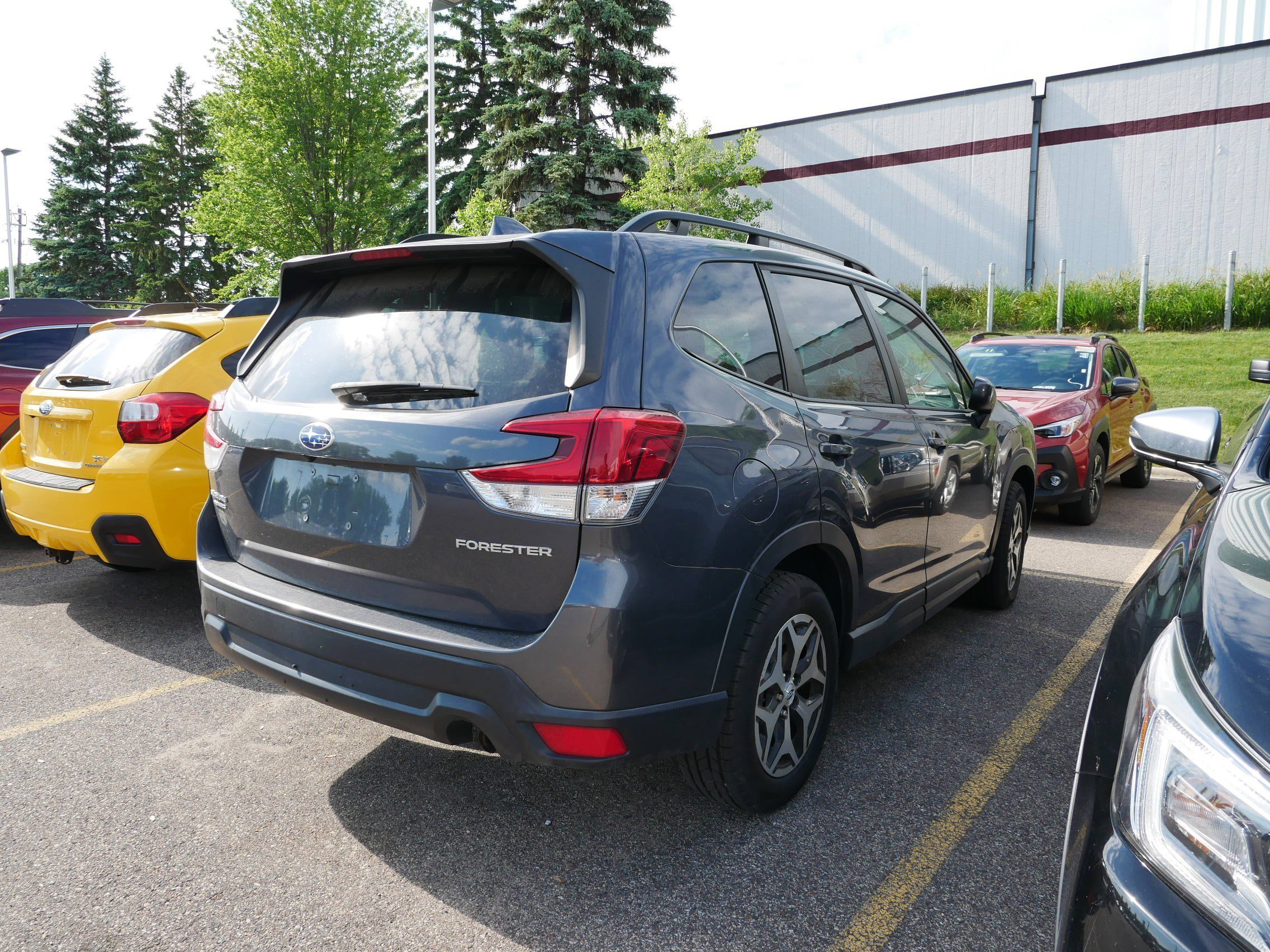 Used 2023 Magnetite Gray Metallic Subaru Premium image 5