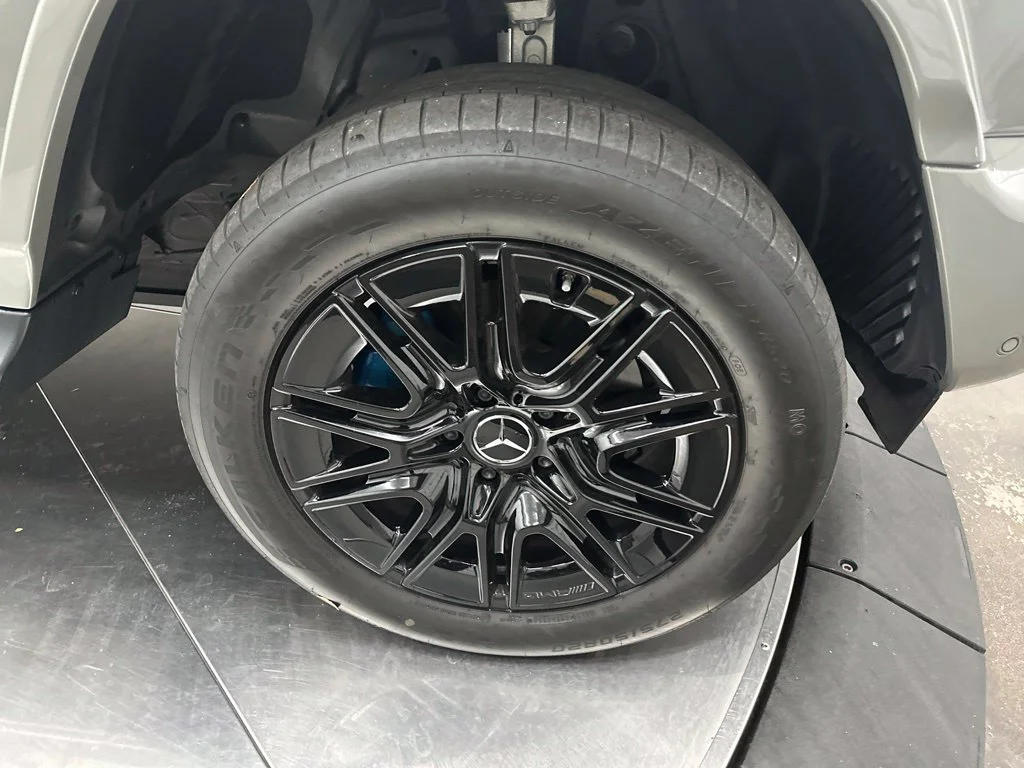 Certified Used 2025 Black Mercedes-Benz G 580 image 10