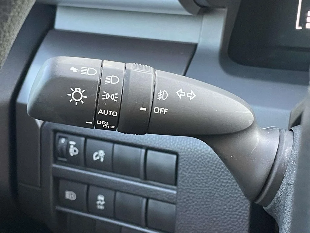 2024 Toyota Tacoma SR5 - Photo 12