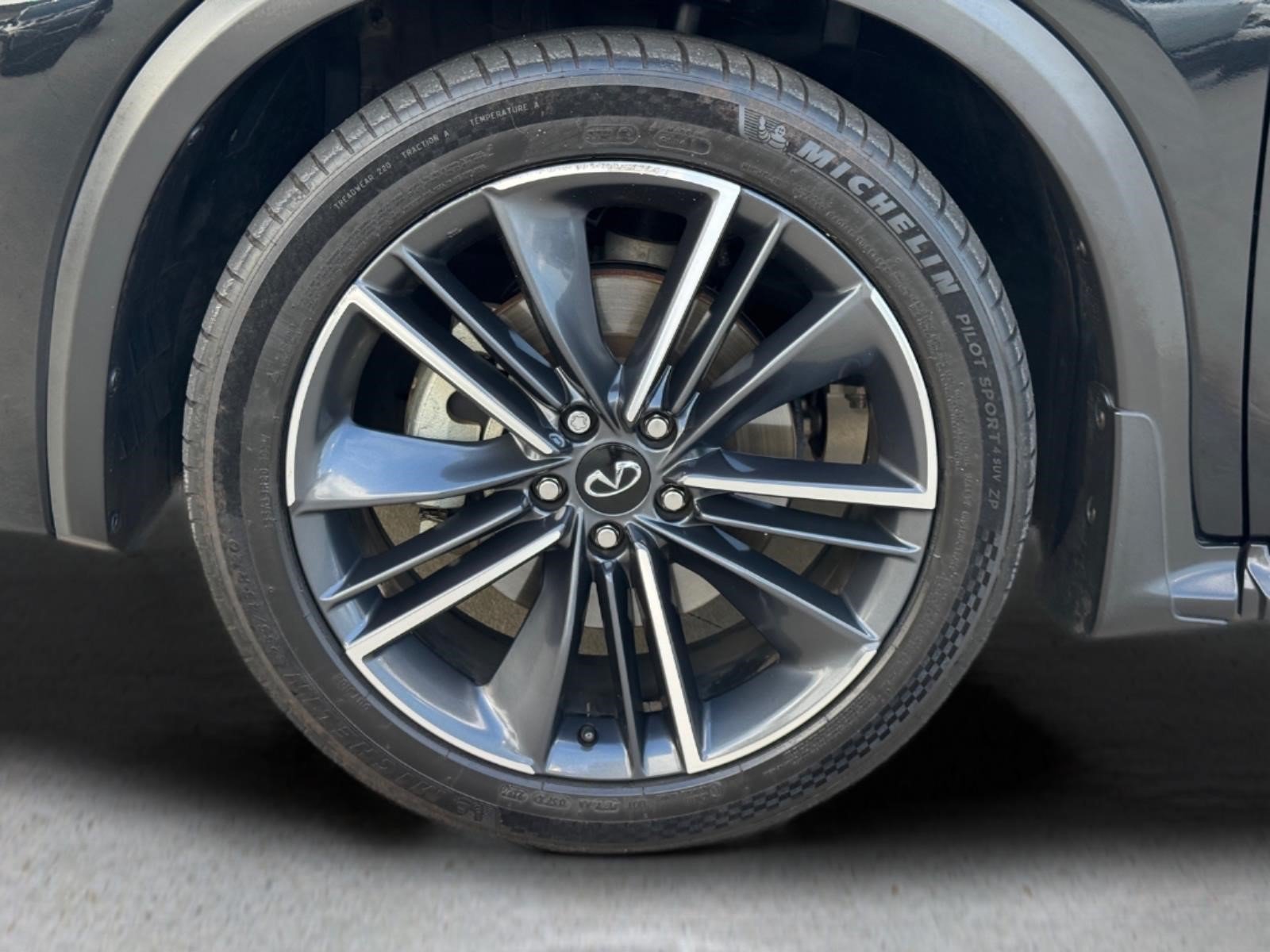 Certified Used 2023 Mineral Black INFINITI SENSORY image 9
