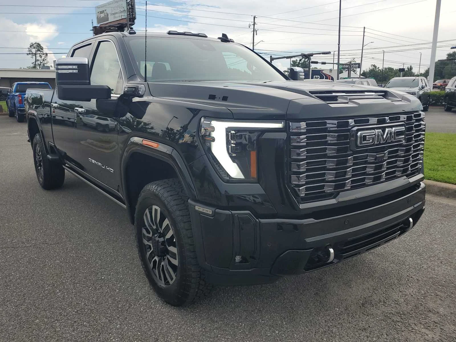 New 2026 Onyx Black GMC Denali Ultimate image 8