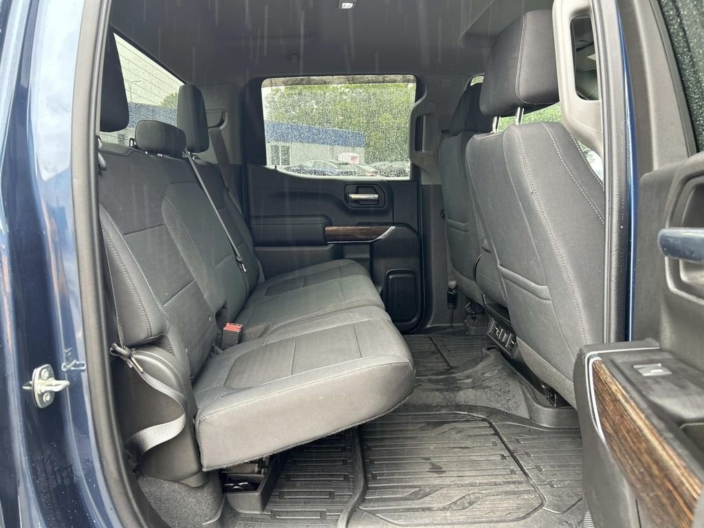 Used 2019 Blue GMC SLE image 16