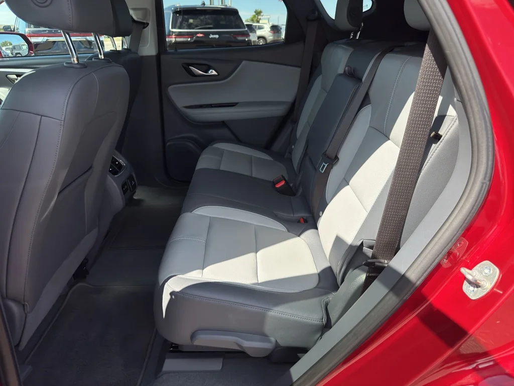 Used 2019 Cajun Red Tintcoat Chevrolet Base w/3LT image 13