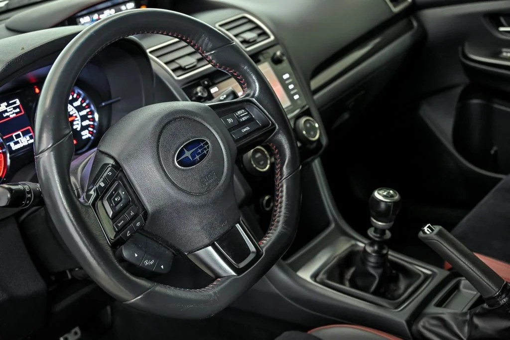 Used 2018 White Subaru Premium image 14