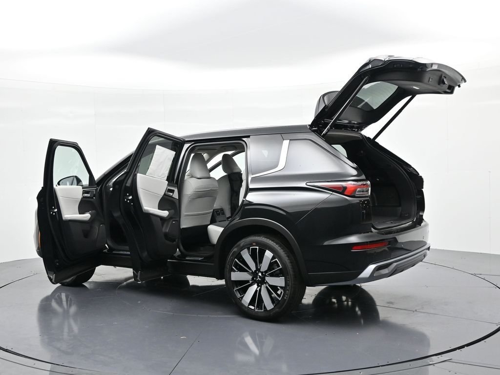 New 2026 Black Mitsubishi SE 1.5T S-AWC image 23