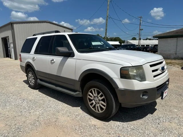 Used 2012 White Ford XLT image 2
