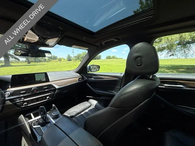 Used 2017 Blue BMW 530i xDrive image 42