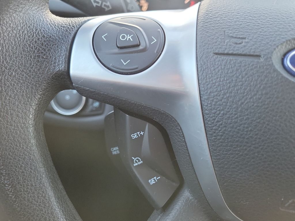 Used 2014  Ford SE image 22