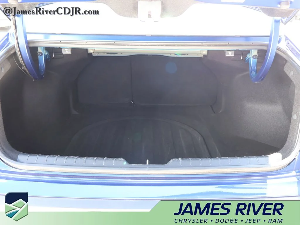 Used 2025 Blue Kia LXS image 14