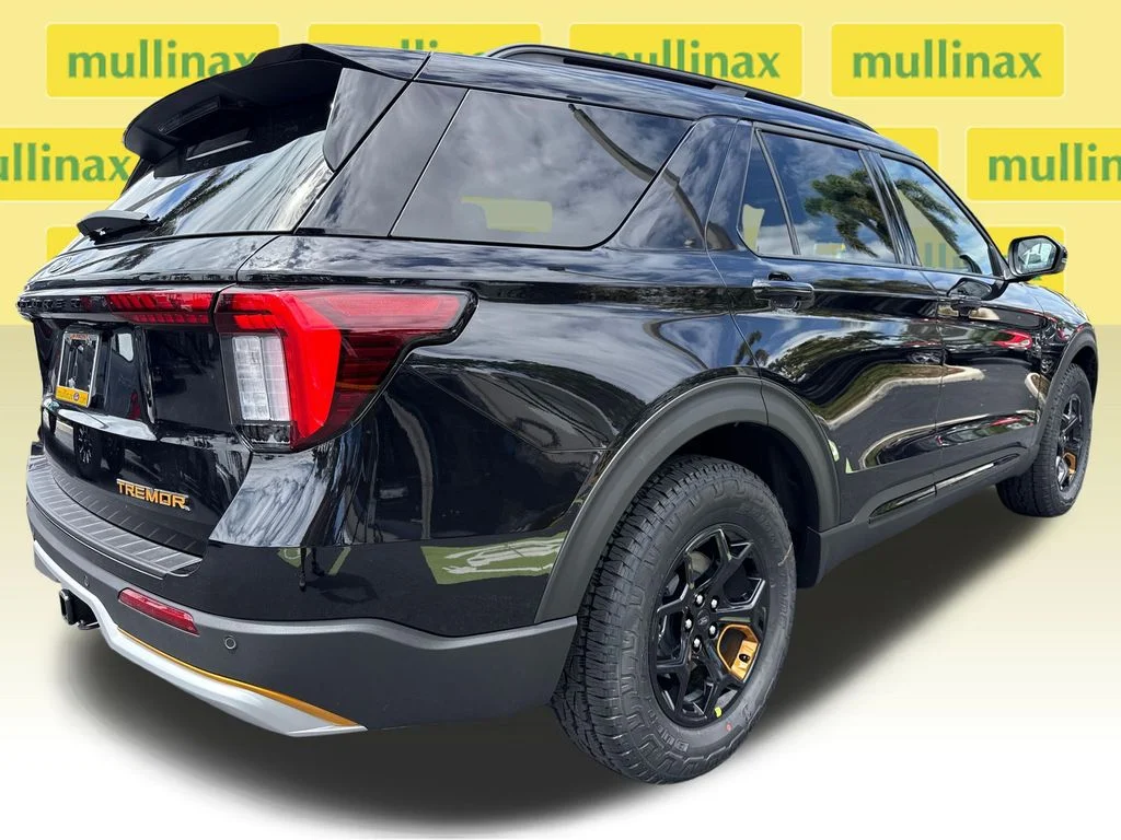 New 2026 Black Ford Tremor image 16