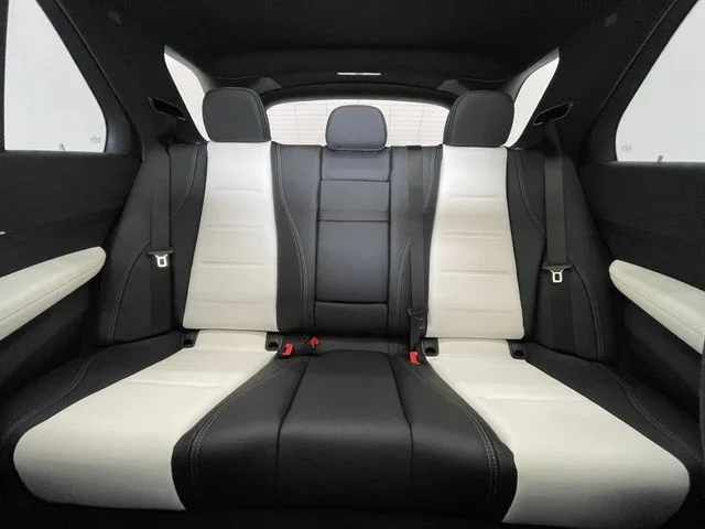 New 2026 Moonlight White Metallic Mercedes-Benz GLE 350 image 8