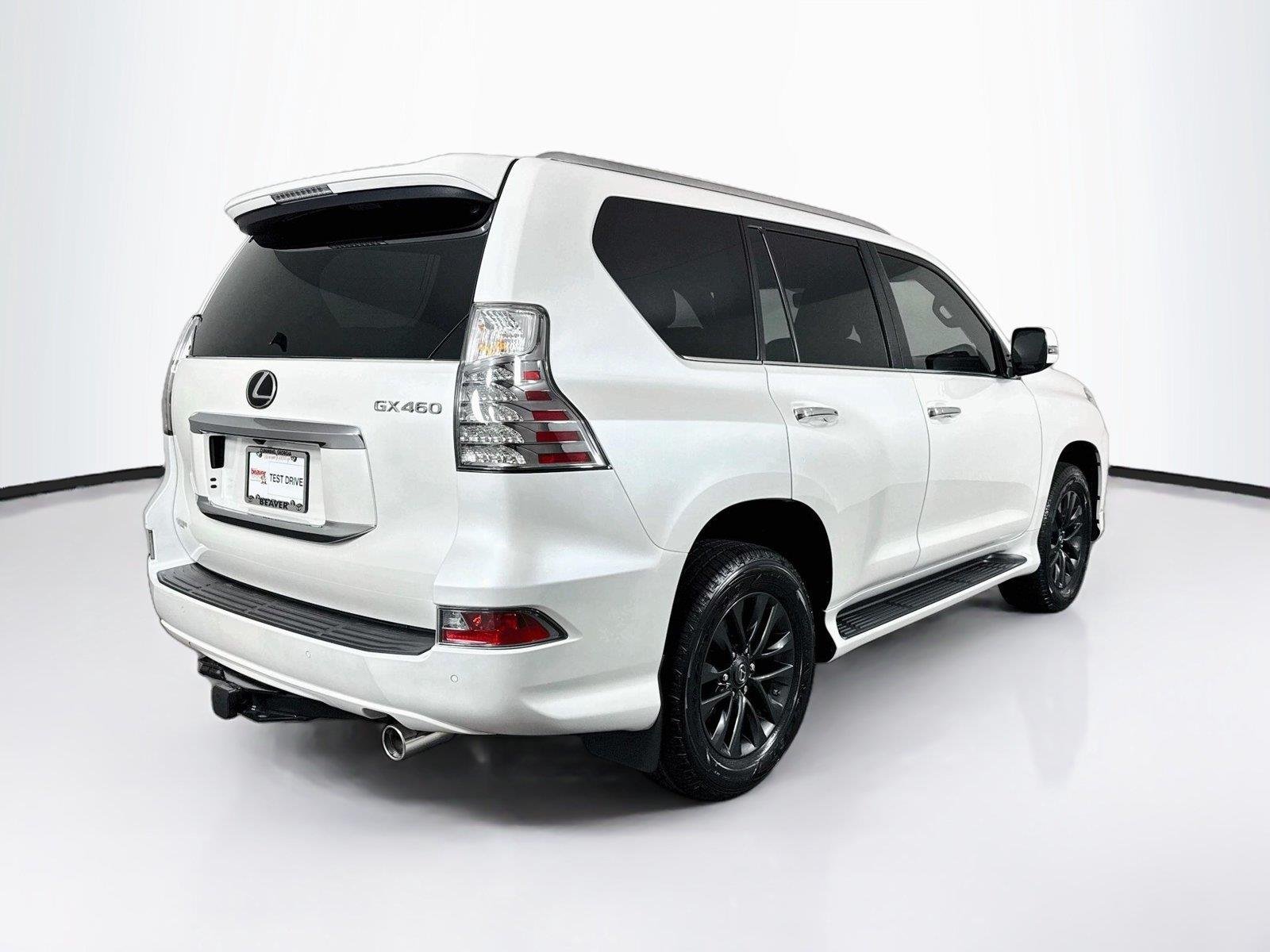 Used 2023 Eminent White Pearl Lexus GX 460 Premium image 2