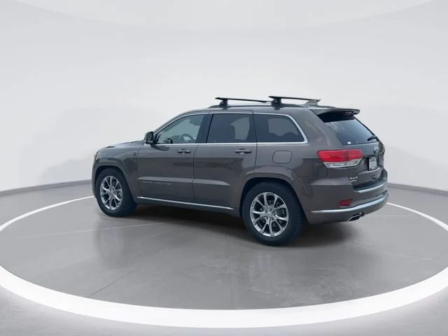 Used 2021 Brown Jeep Summit image 5
