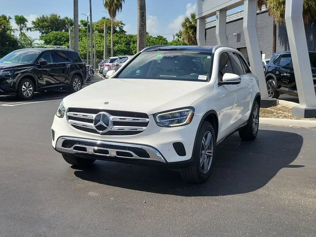Used 2022 White Mercedes-Benz GLC 300 image 31