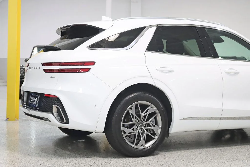 2023 Genesis GV70 2.5T