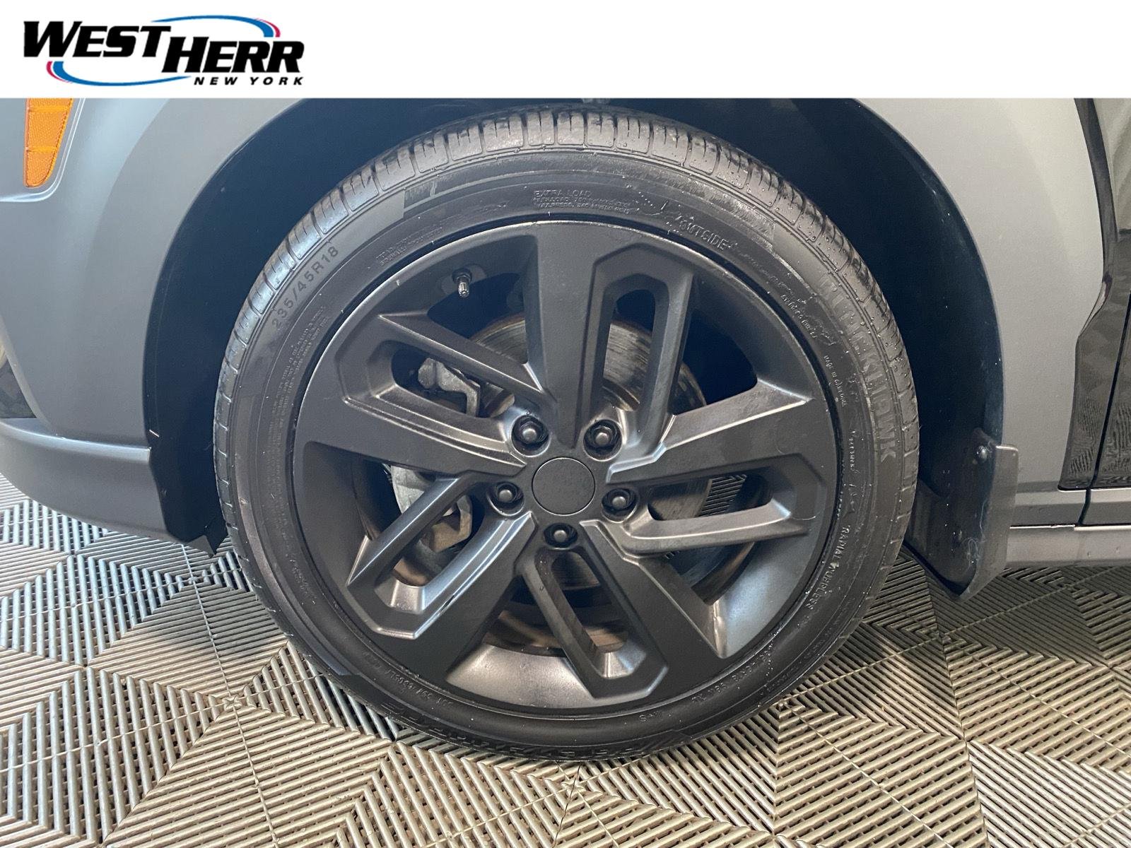 Used 2019 Ultra Black Pearl Hyundai Ultimate image 11