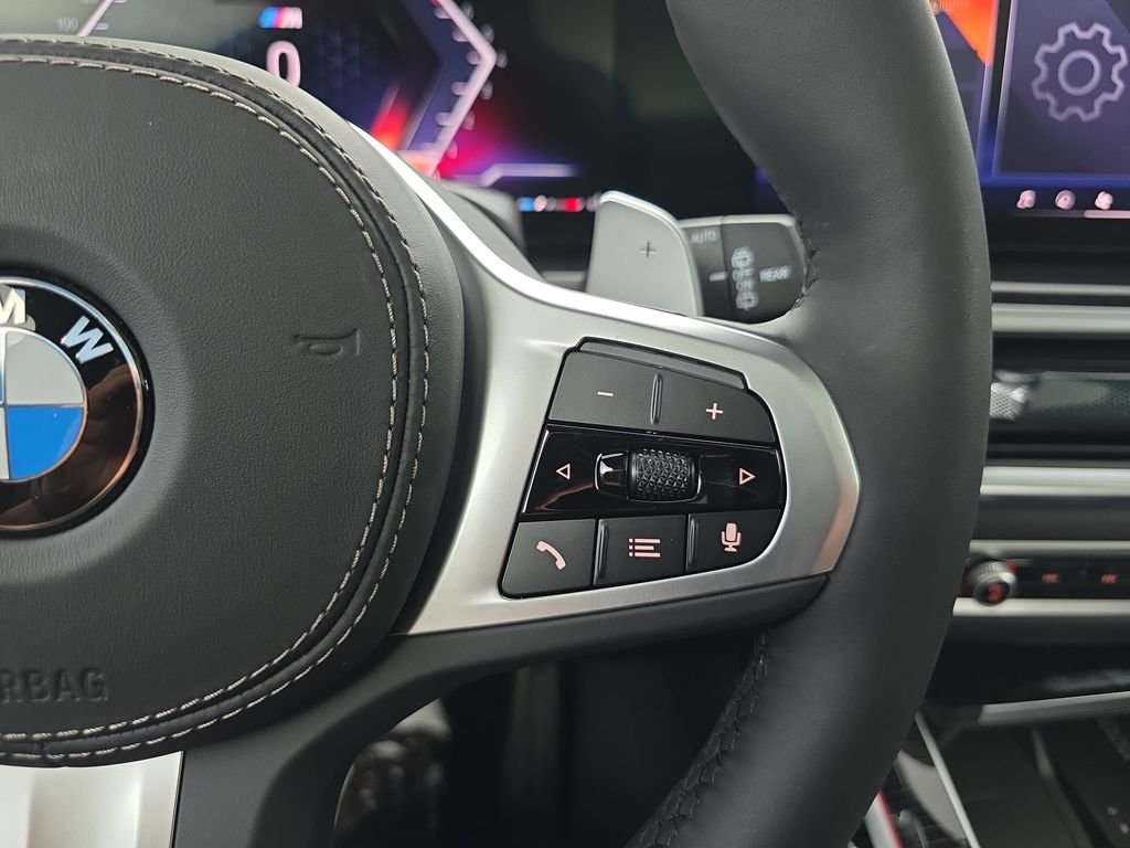 New 2026 Mineral White Metallic BMW xDrive40i image 19
