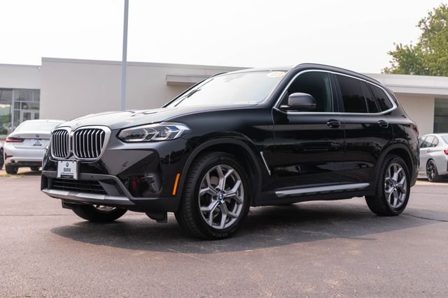 Used 2023 Jet Black BMW xDrive30i image 1