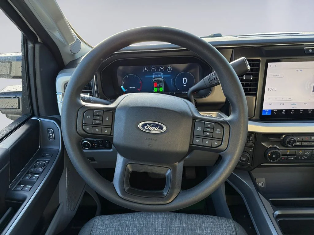 2026 Ford F-350 Super Duty XLT - Photo 13