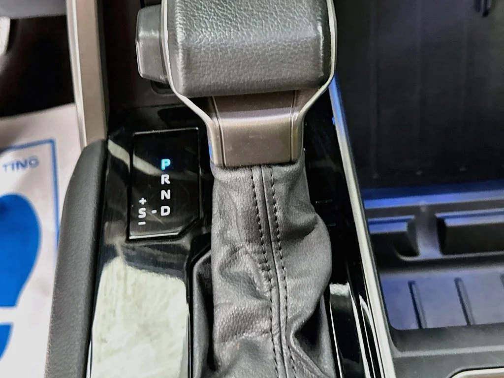 Used 2022 Midnight Black Metallic Toyota Limited image 21