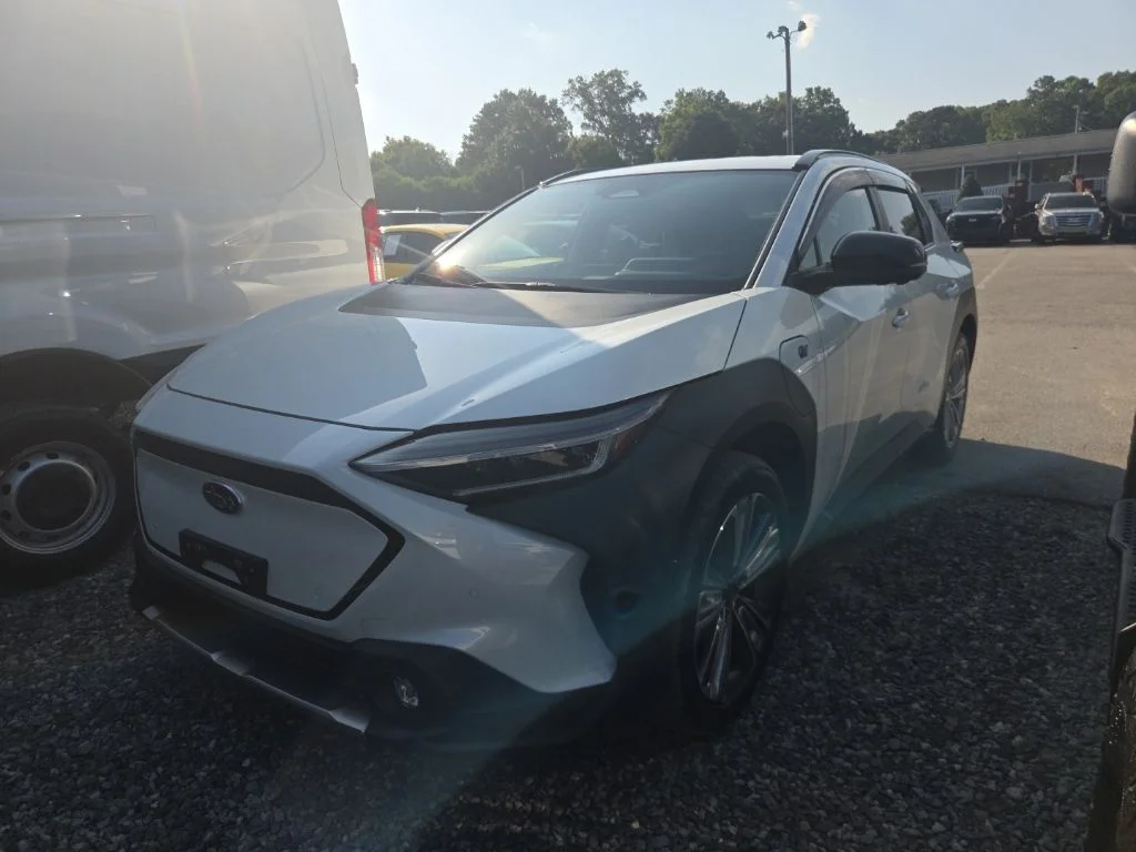 Used 2023 White Subaru Limited image 1