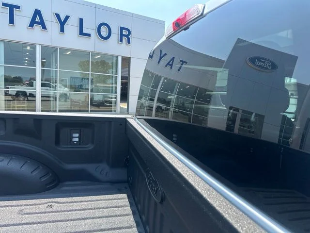 New 2026 Oxford White Ford F-250® Lariat® image 14