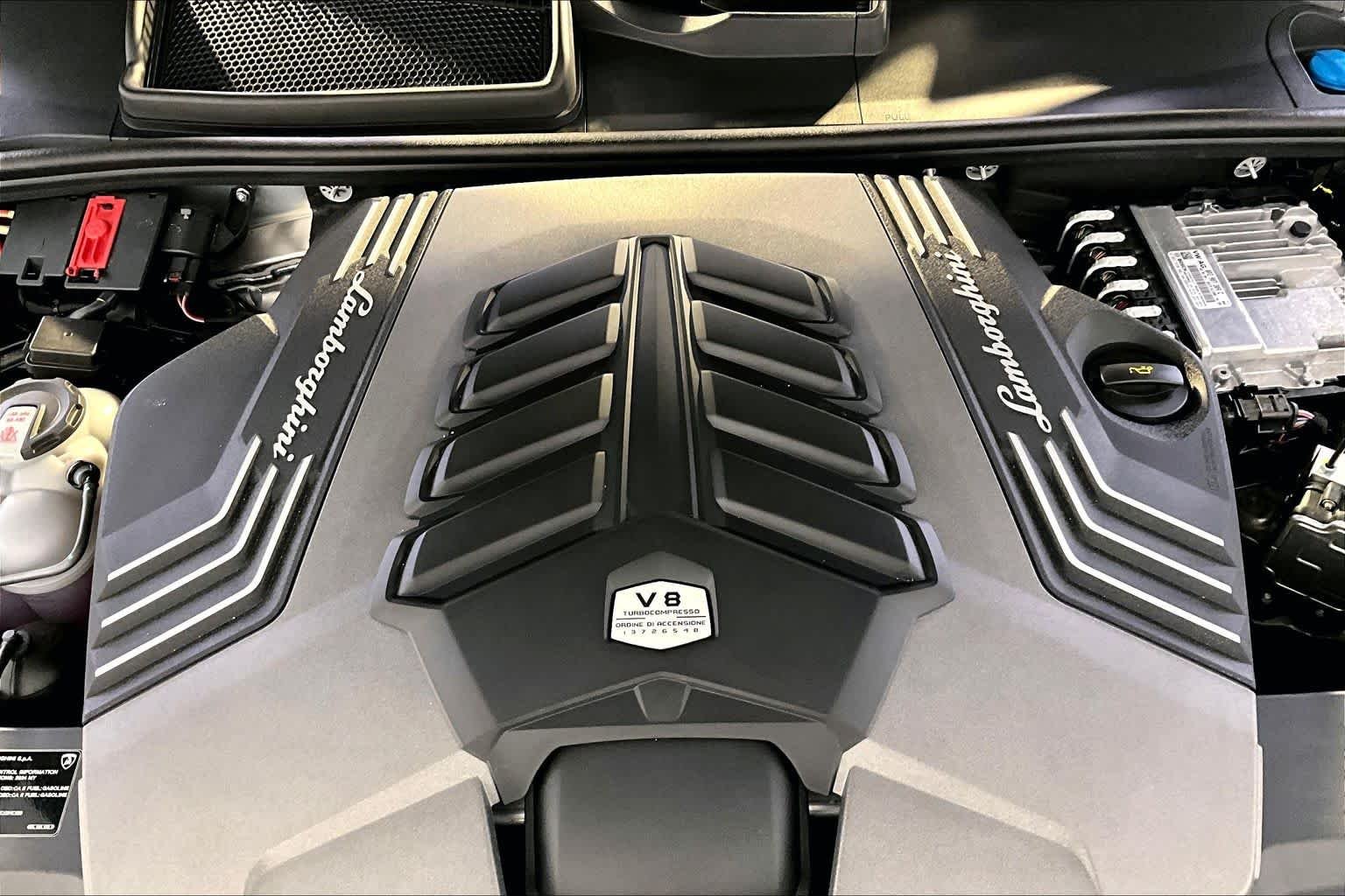 Used 2024 Nero Helene Metallic Lamborghini Performante image 30