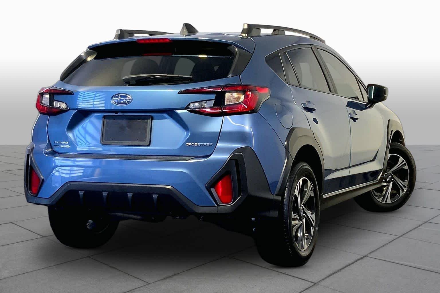 Used 2024 Horizon Blue Pearl Subaru Premium image 13